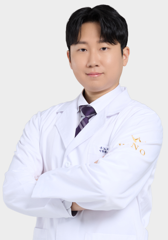 성형외과 전문의 안광현 AHN KWANG HYEON